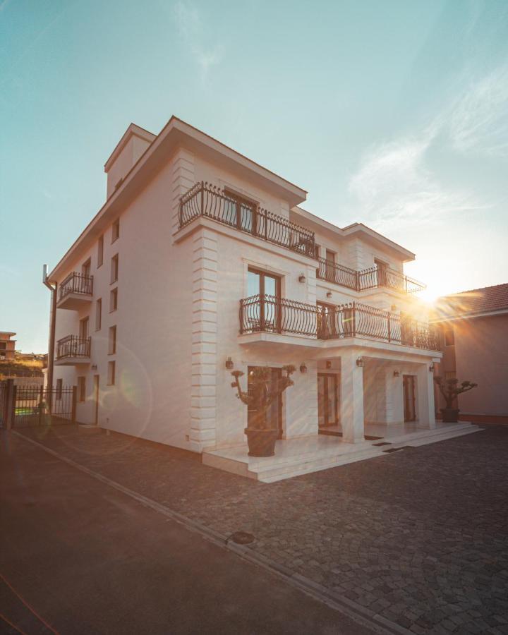 Vila Venus Sînmartin エクステリア 写真