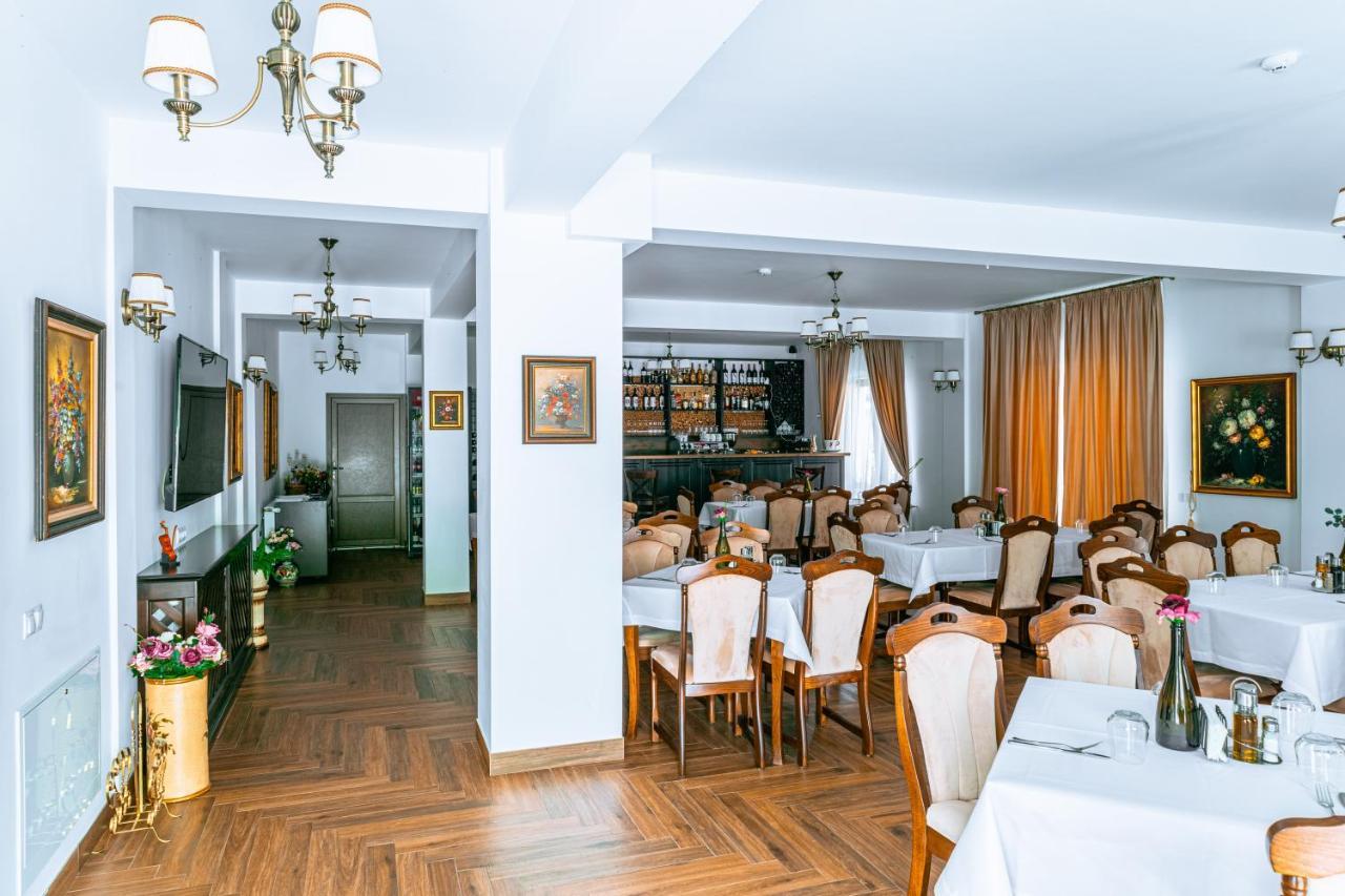 Vila Venus Sînmartin エクステリア 写真